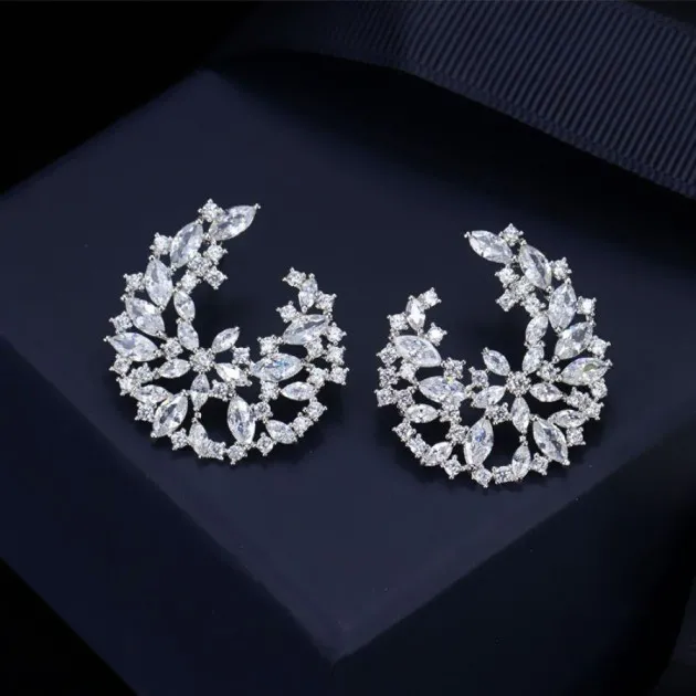 Austrian design accessories Crystal jewelry stud earrings With Cubic Zirconia