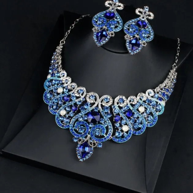 Blauwe kristallen ketting oorbel set