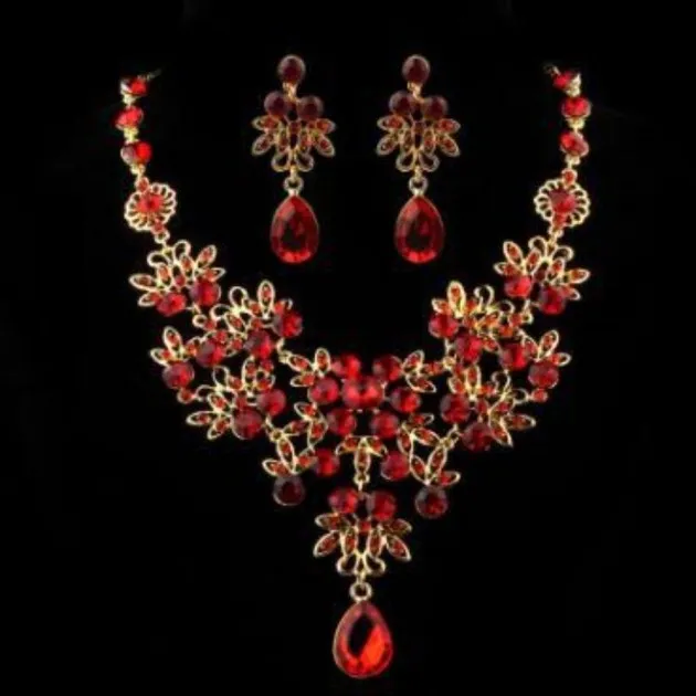 Necklace Earrings Elegant Set
