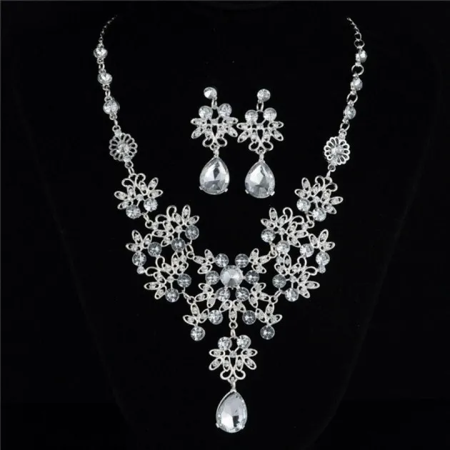 Necklace Earrings Temperament Set