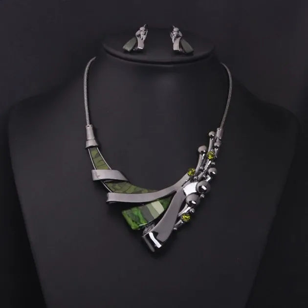 Modern gemstone design Necklace