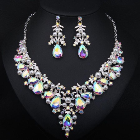 Crystal Pearl Gemstone Necklace Set