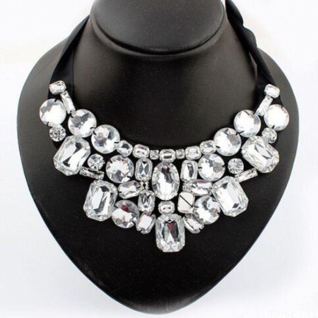 Exaggerated Sparkling Necklace