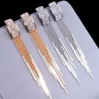 Pendientes Largos De Borlas Con Cristales