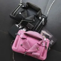 Kleren Klinknagel Clutch