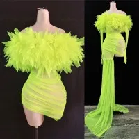 Vestido A La Cadera Con Cola De Eslinga Y Flores Grandes De Malla